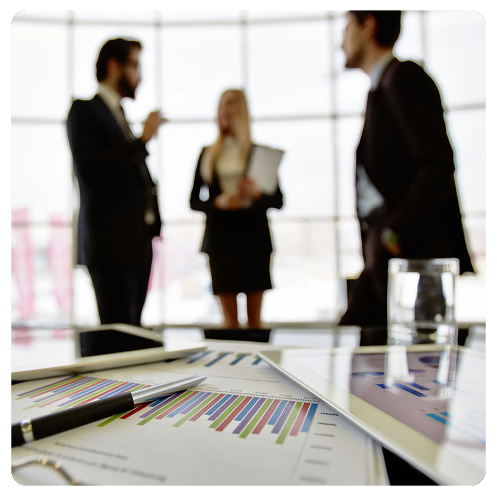 Courtier Financier. Votre partenaire de confiance en courtage financier avec des solutions sur mesure en épargne, assurances, crédit et immobilier.